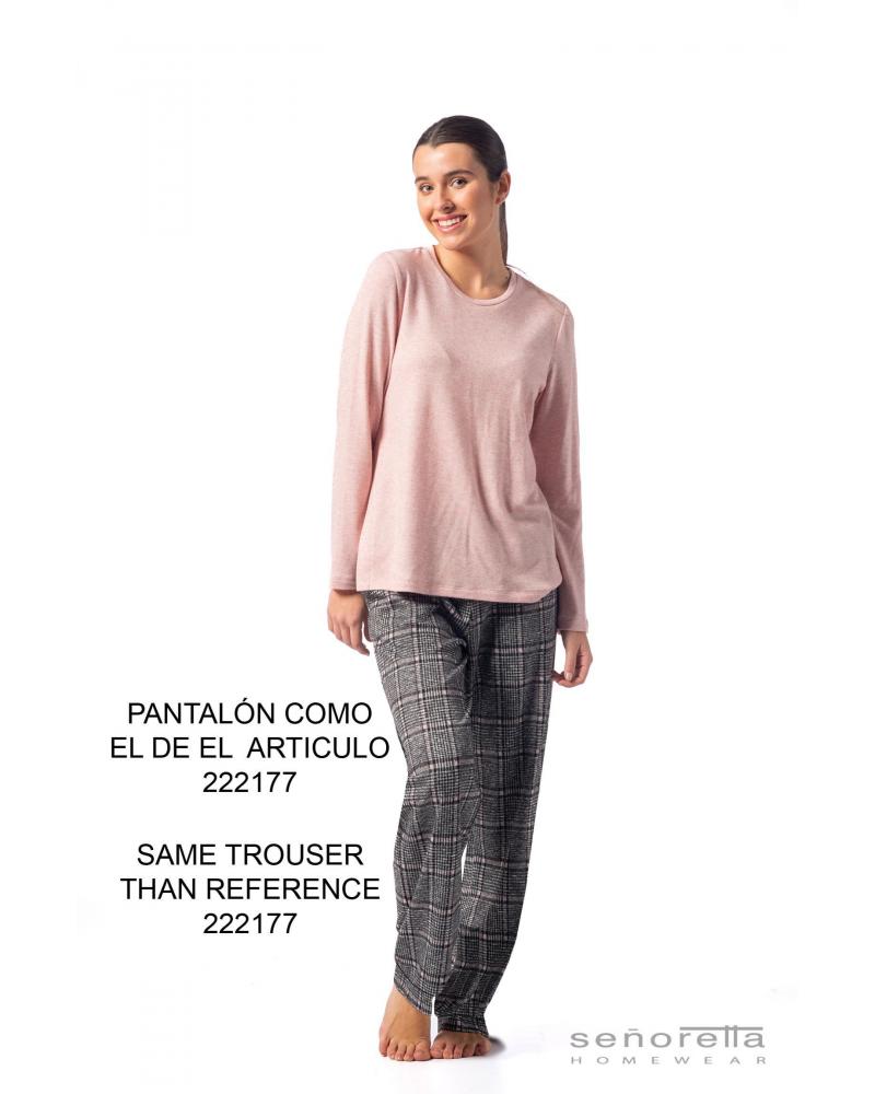 Pijama Señora Señoretta Cuadros 222206 TALLAS: m, l, xl; COLOR: unico Temporada: i23 - Toda la lencería de noche de