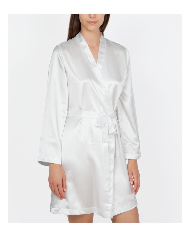 9063 BASIC BATA CORTA RASO TALLAS: s, m, l, xl, xxl; COLOR: negro, nacar Temporada: invierno 2012 -   - PEPI GUERRA