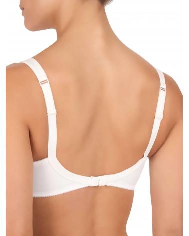 SUJETADOR FELINA COPA C SWISS BRODERIE 555C COLOR: blanco, negro, natural; TALLAS: 100, 105, 115, 110 Temporada: verano