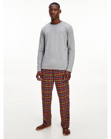 um0um01976 p man cuadros rojos TALLAS: s, m, l, xl; COLOR: rojo, ouf, oyx, osd Temporada: in23 -   - PEPI GUERRA