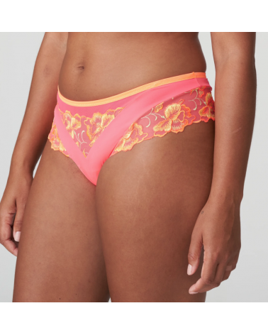 Tanga de lujo Prima Donna colección ''Devdaha''  Composición: polyamide:48%, polyester:26%, elastane:20%, algodon:6% -