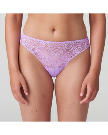 Tanga prima Donna wist colección ''Petit Paris''  Composición: polyamide:73%, algodon:13%, elastane:12%, polyester:2% -