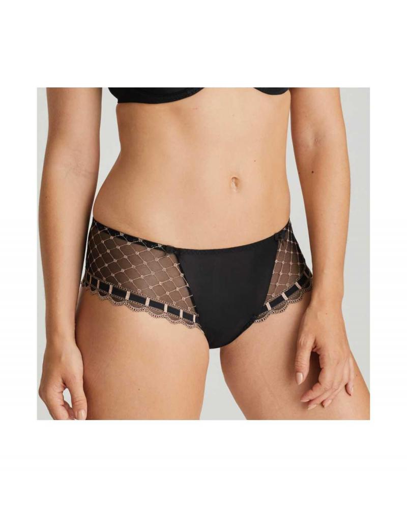 641121 TWIST TANGA A LA FOLIE TALLAS: 38, 40, 42, 44; COLOR: bleu bijou, scarlet, pink, c eleb black Temporada: