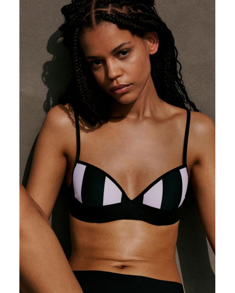 TOP BIKINI SARDA LIN 3600323 COPA C COLOR: negro; TALLAS: 95 Temporada: ver25 - Colección Baño Mujer Online  - PEPI