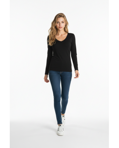 CAMISETA MUJER MARCA MAP CUELLO PICO PROFUNDO 1904 COLOR: negro; TALLAS: 3, 4 Temporada: invierno 2012 - Descubre todas