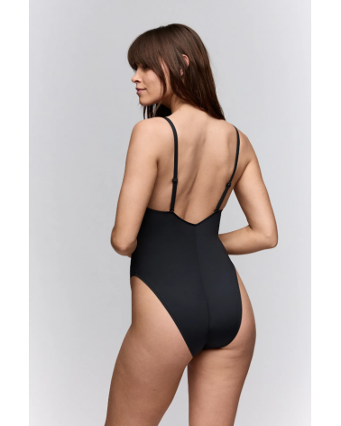 BAÑADOR SARDA SHA NEON 3601130 COPA D COLOR: negro, neon; TALLAS: 90, 95 Temporada: verano 2026 - Colección Baño Mujer